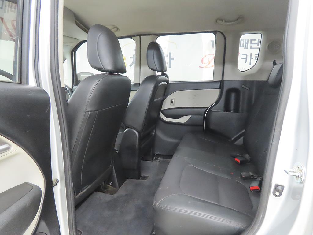 KIA Ray - Vista 6
