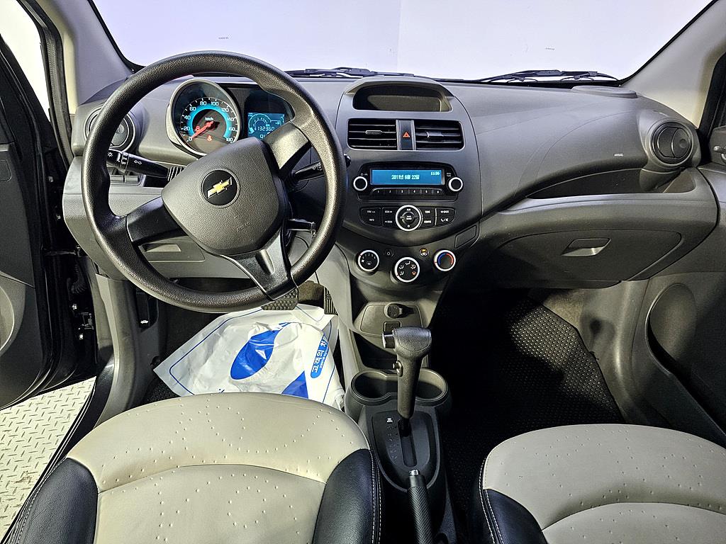 Chevrolet Spark - Vista 5