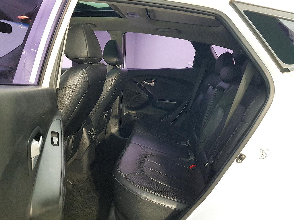 HYUNDAI Tucson - Vista 9