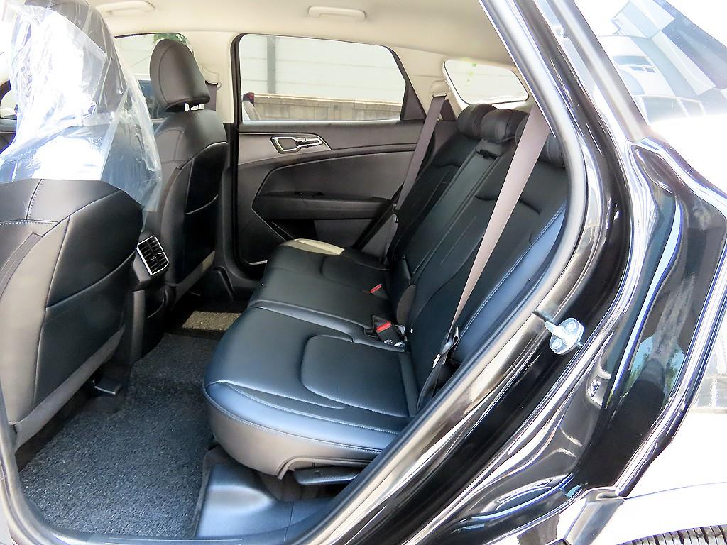 KIA Sportage - Vista 6
