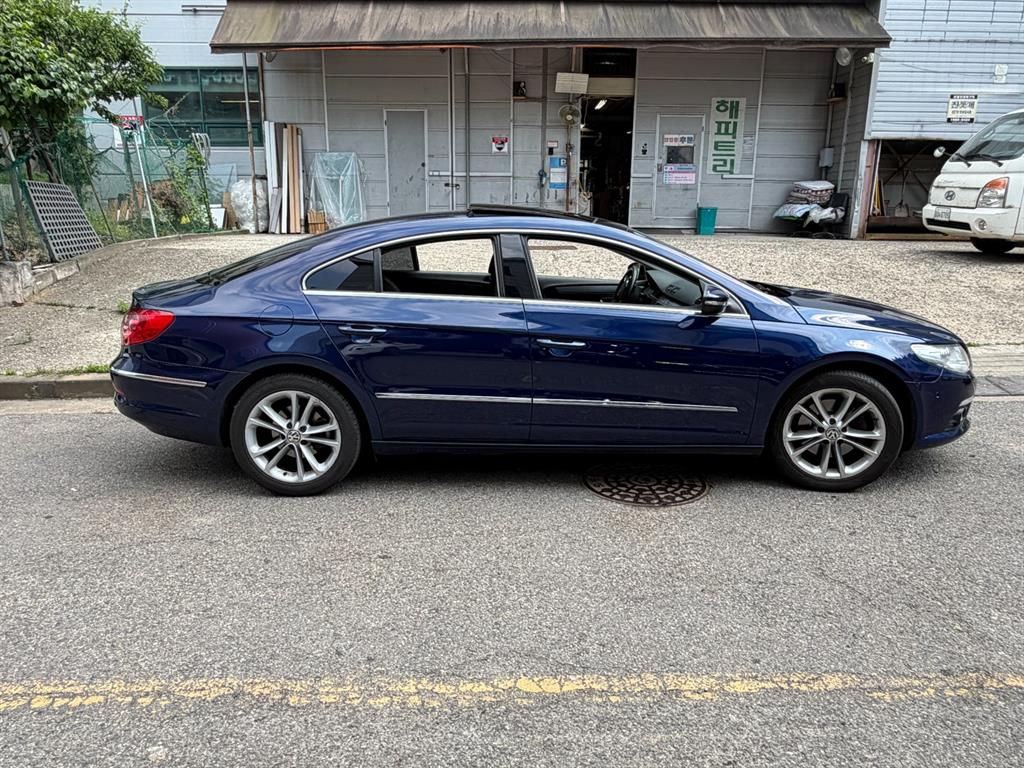 Volkswagen CC - Vista 5