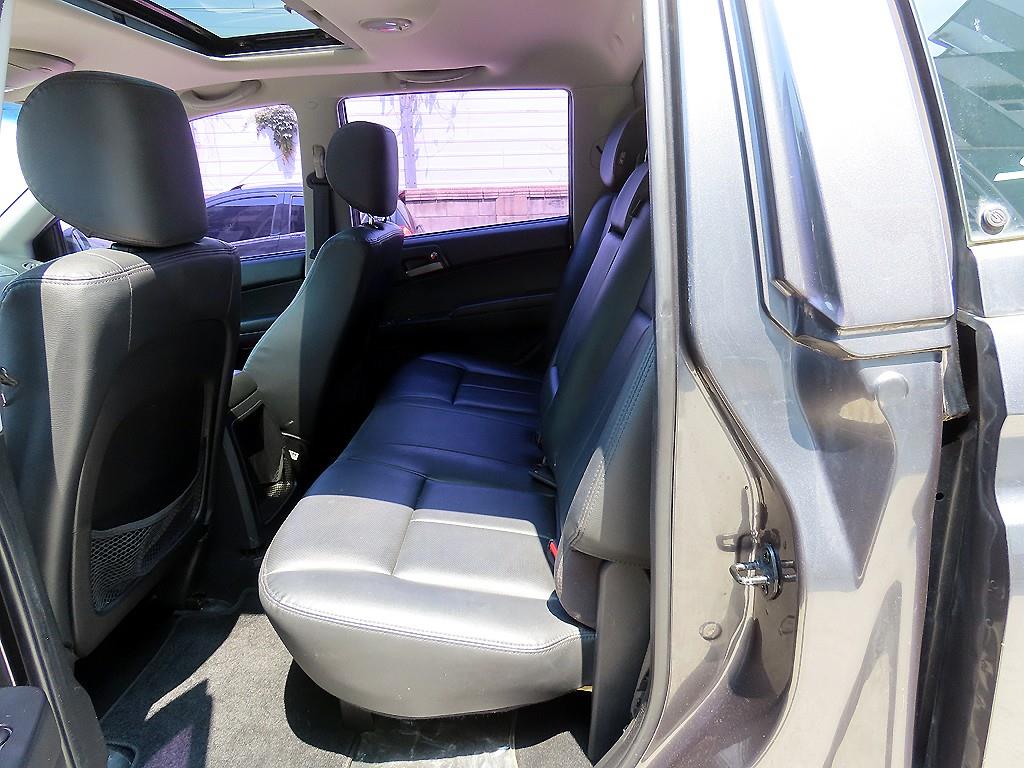 Ssangyong Korando - Vista 6