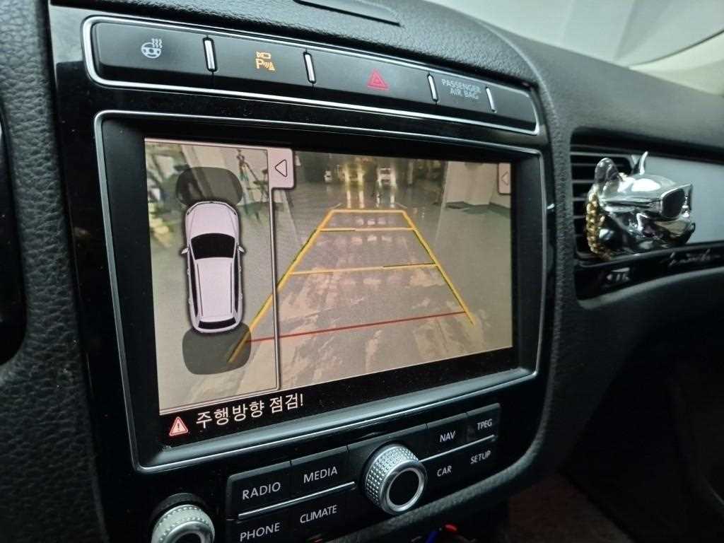 Volkswagen Touareg 2015 Negro - Importación desde Corea - HF Imports Iquique - Foto 15