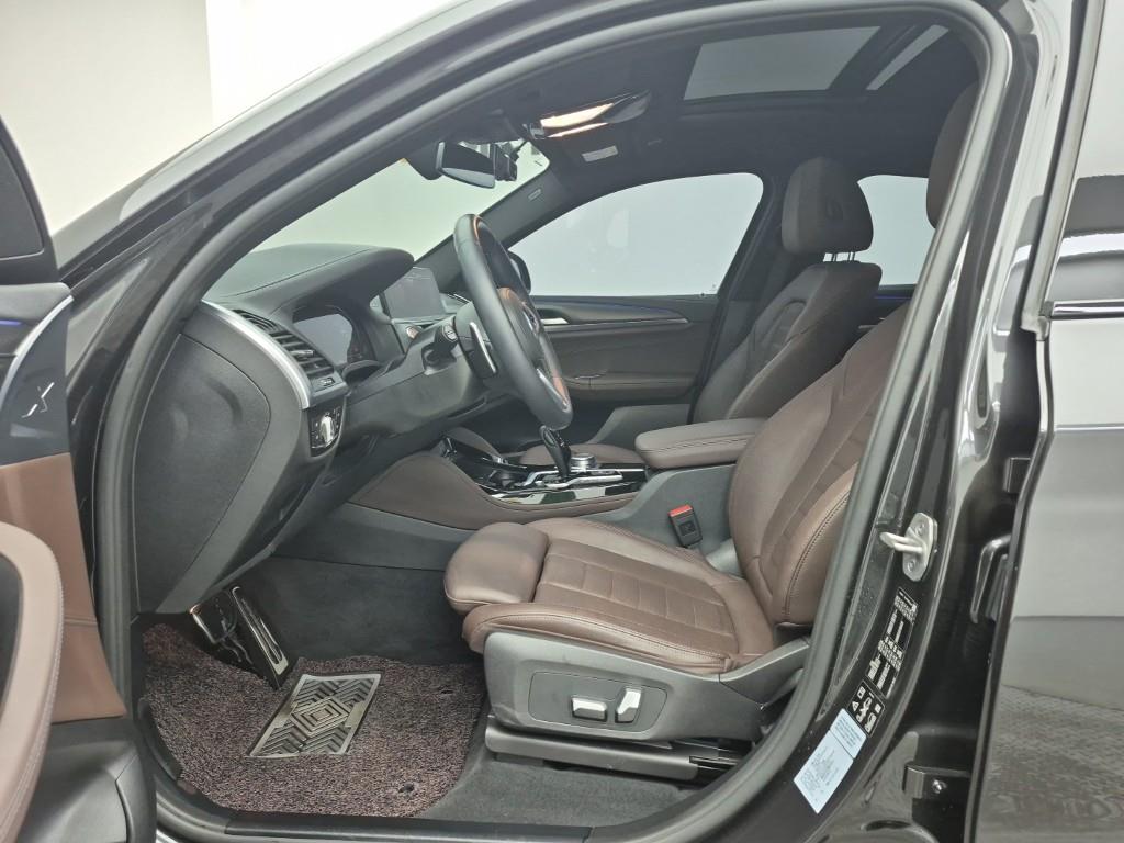 BMW X4 - Vista 11