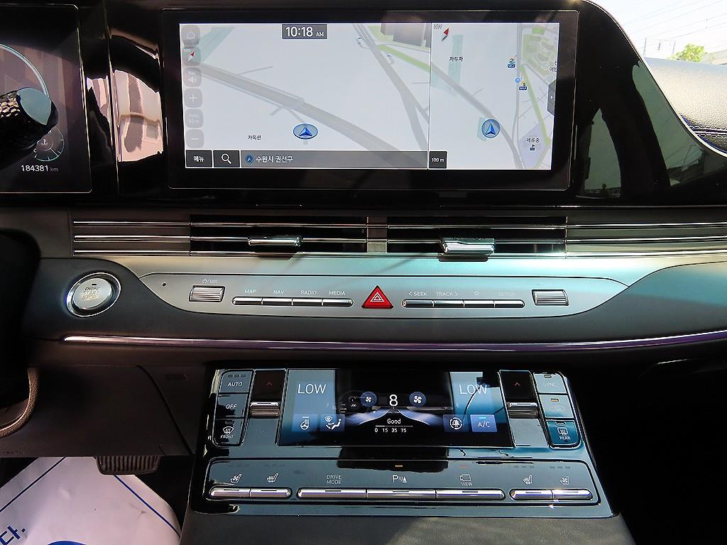 HYUNDAI Grandeur - Vista 12