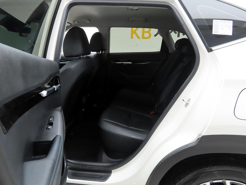 KIA Seltos 2020 Blanco - Importación desde Corea - HF Imports Iquique - Foto 13