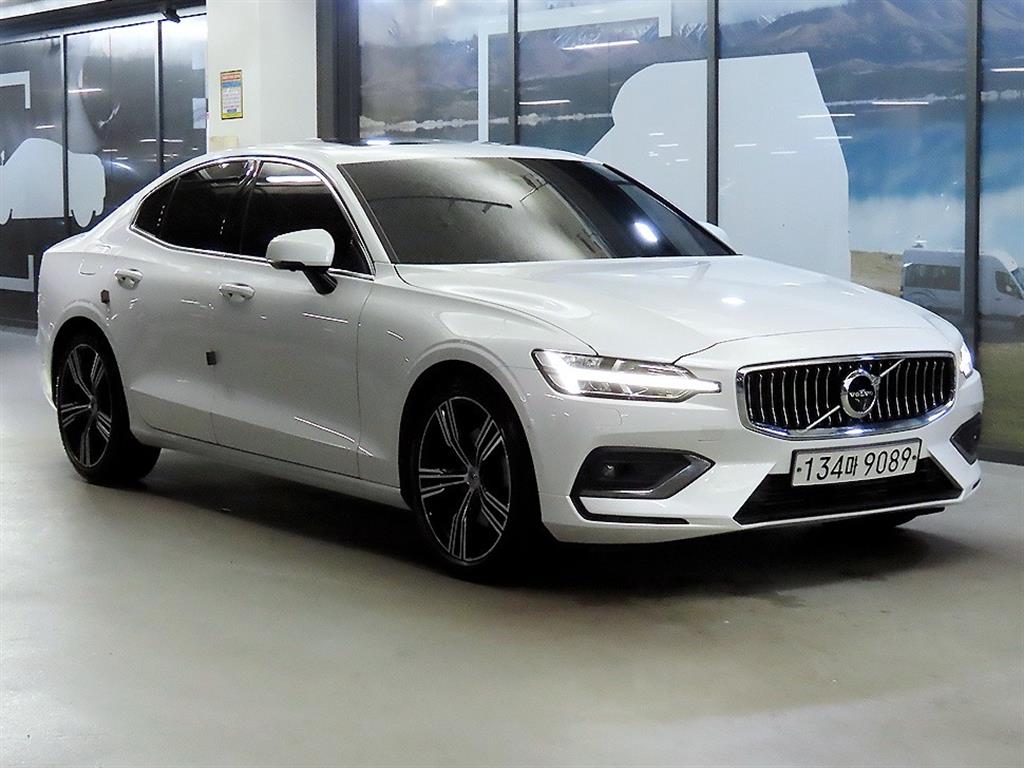 Volvo S60 2020 Blanco - Importación desde Corea - HF Imports Iquique - Foto 1