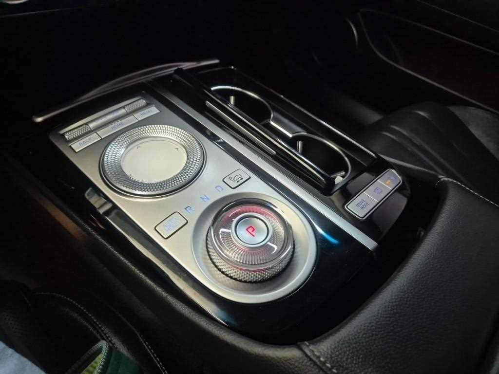 Genesis G80 - Vista 8