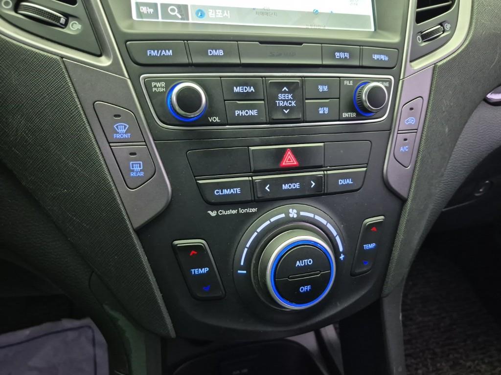 HYUNDAI Santa Fe - Vista 10