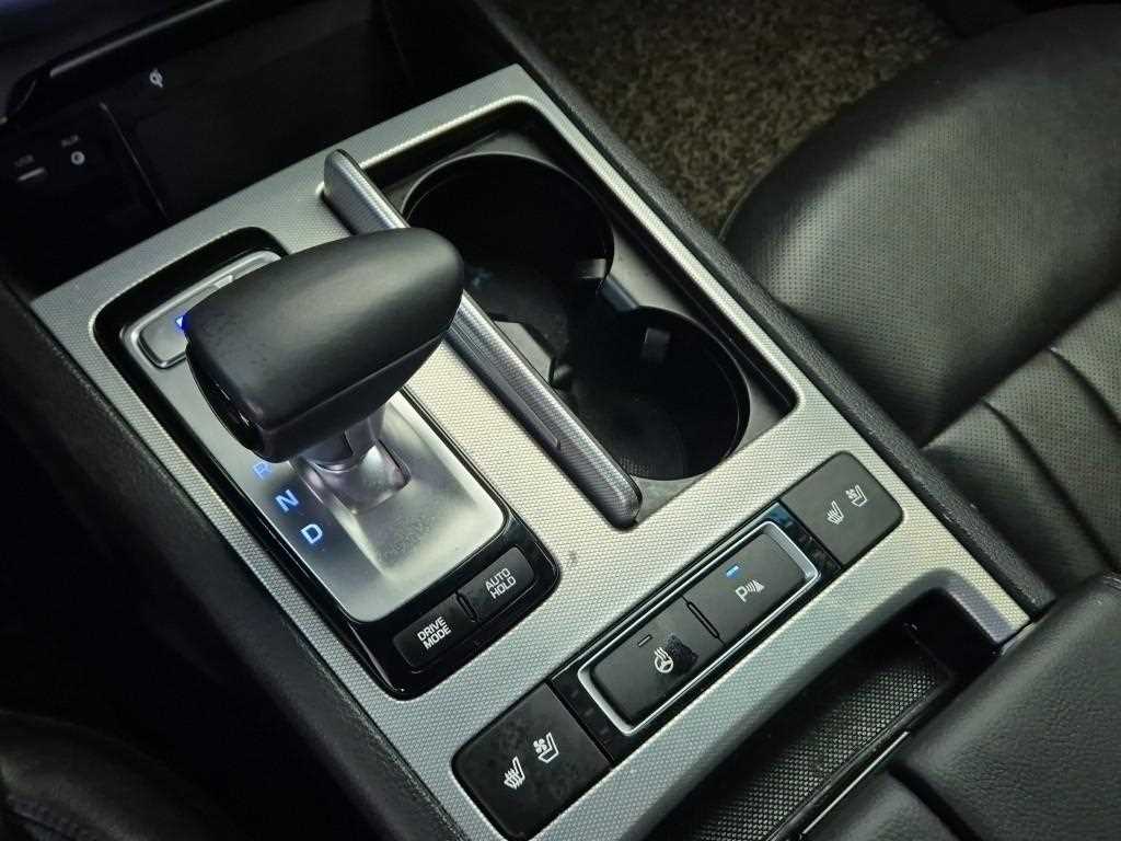 Genesis G80 - Vista 8