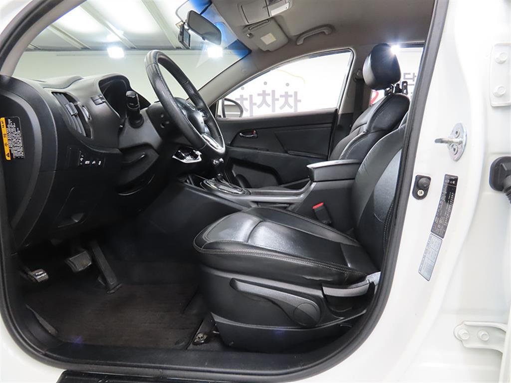 KIA Sportage - Vista 5