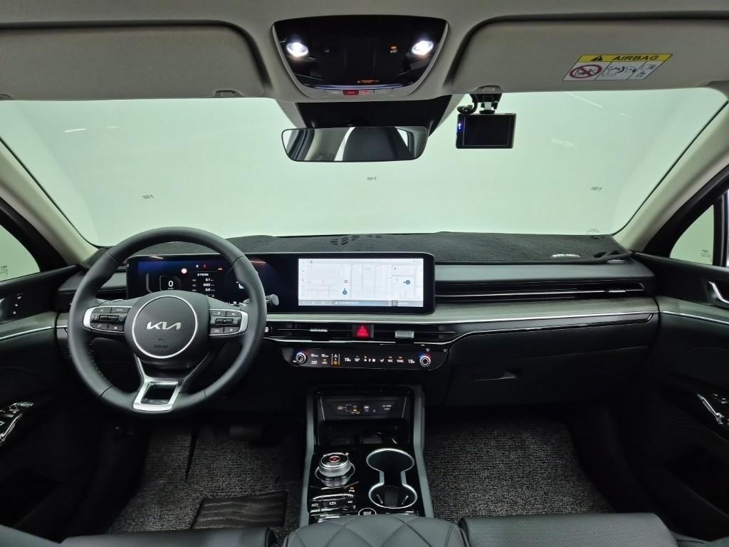 KIA K5 - Vista 6