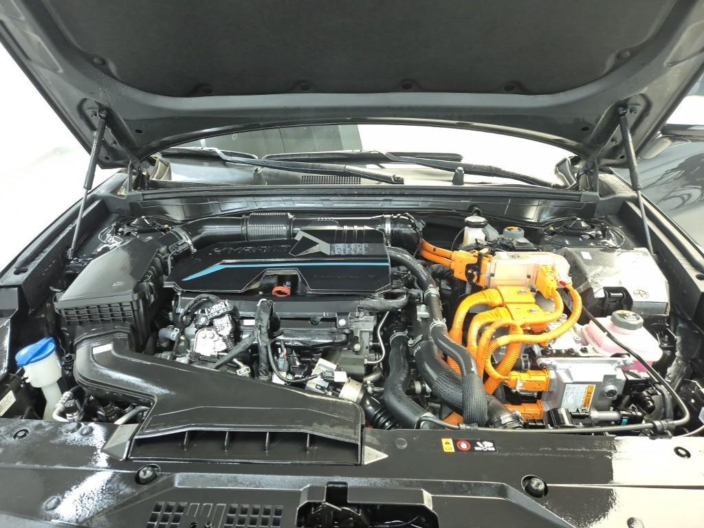 KIA K8 - Vista 5