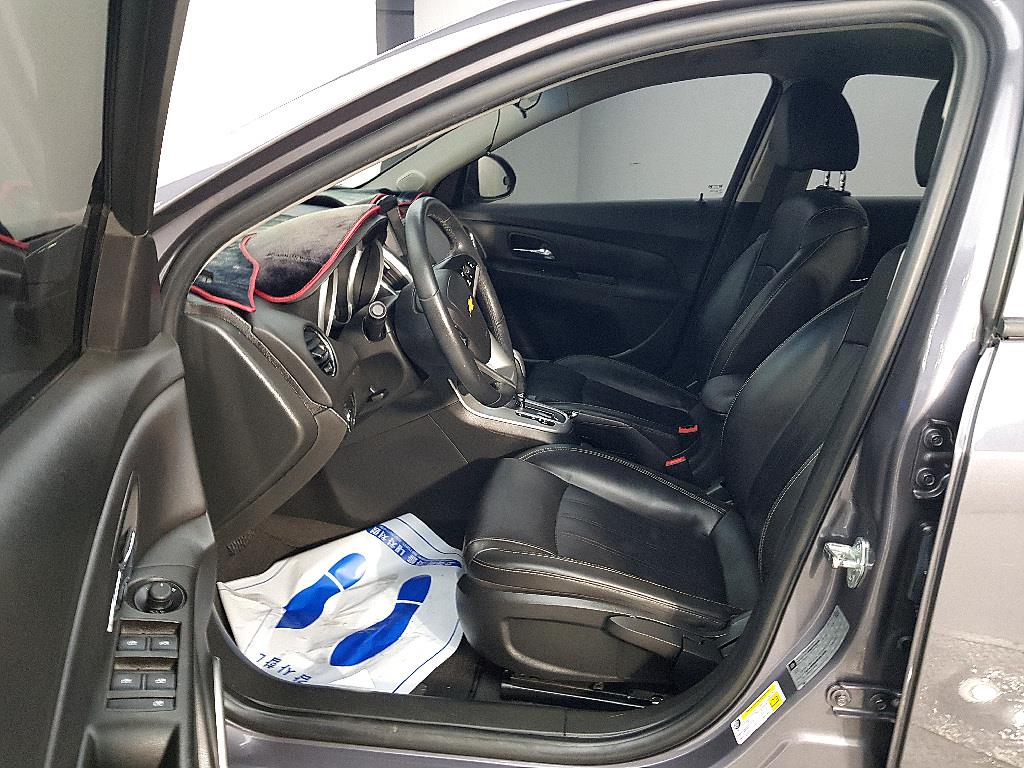 Chevrolet Cruise - Vista 8