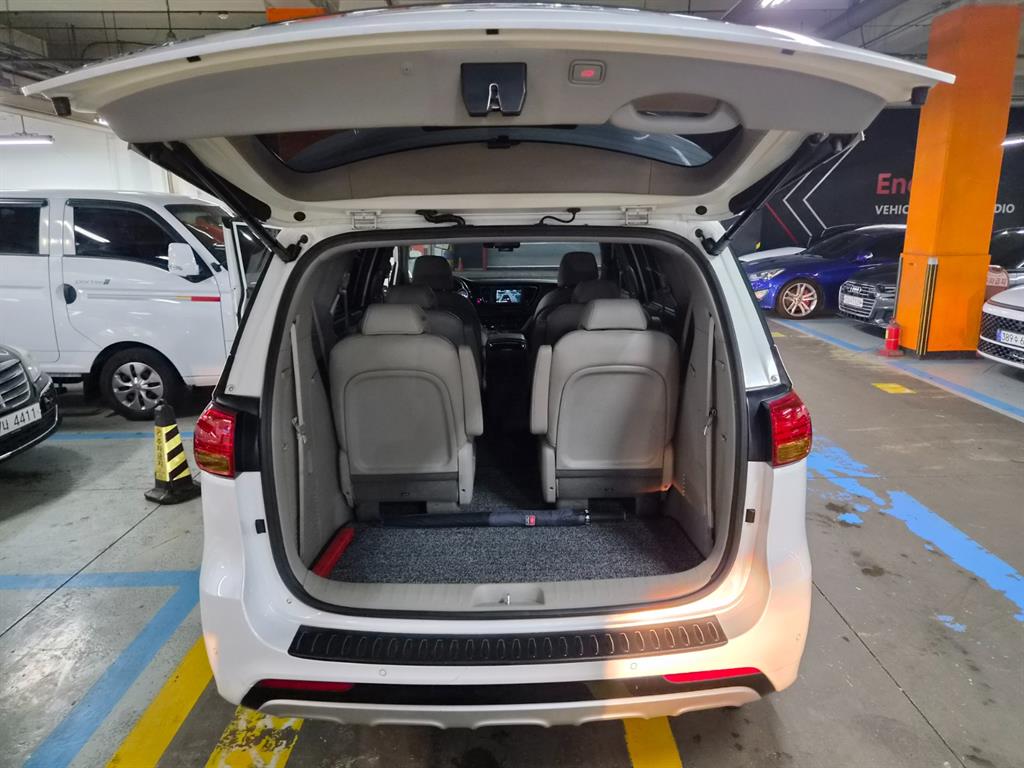 KIA Carnival 2017 Blanco - Importación desde Corea - HF Imports Iquique - Foto 20