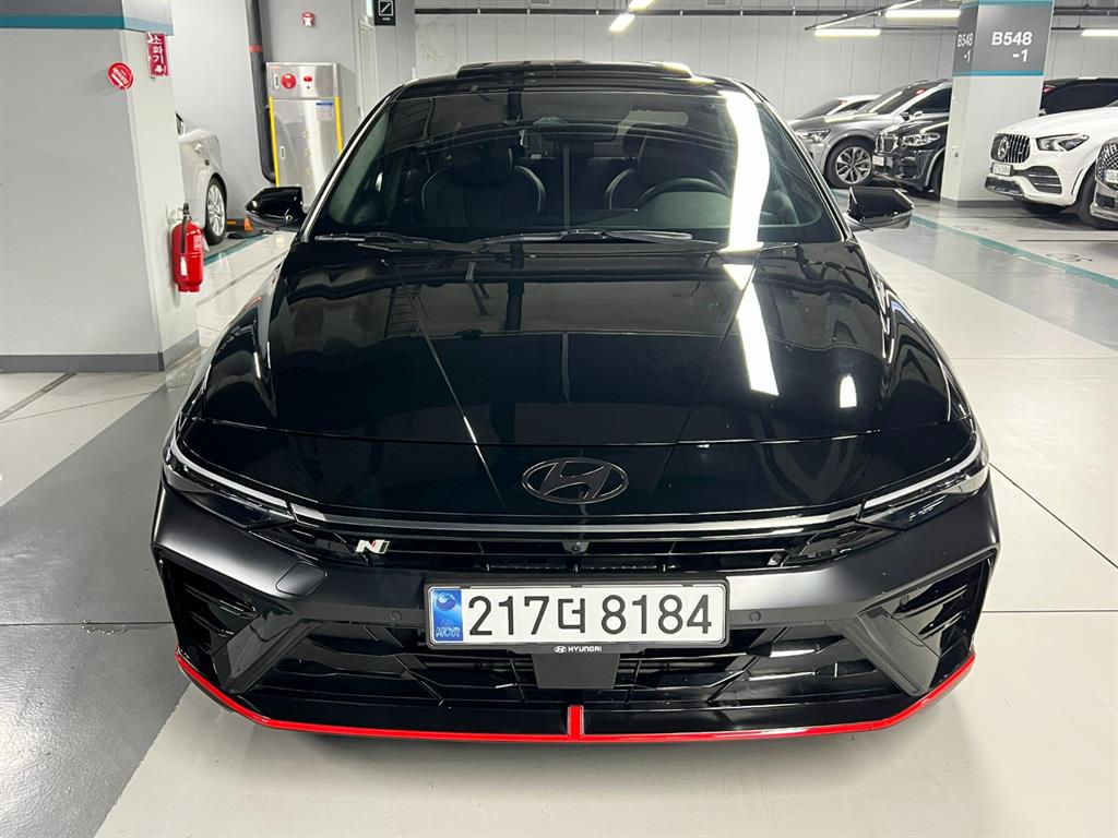 HYUNDAI Avante - Vista 5