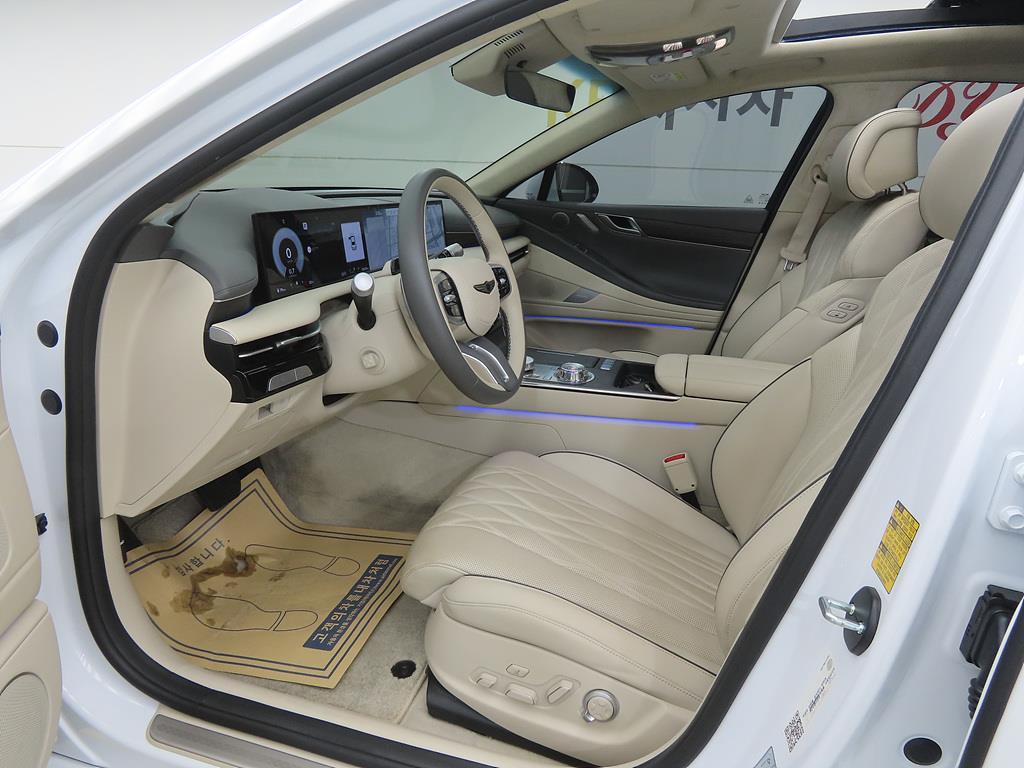 Genesis G80 - Vista 5