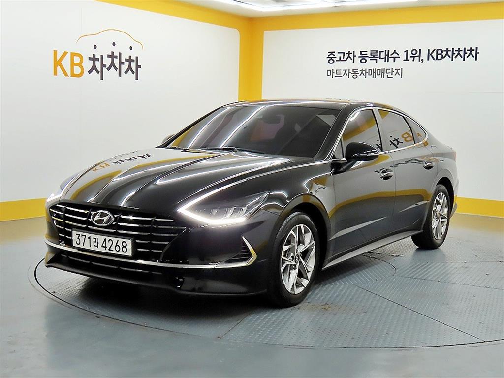 HYUNDAI Sonata - Vista 2