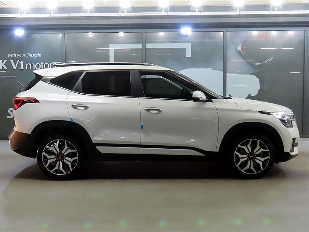 KIA Seltos - Vista 3