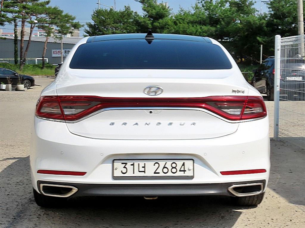 HYUNDAI Grandeur - Vista 4