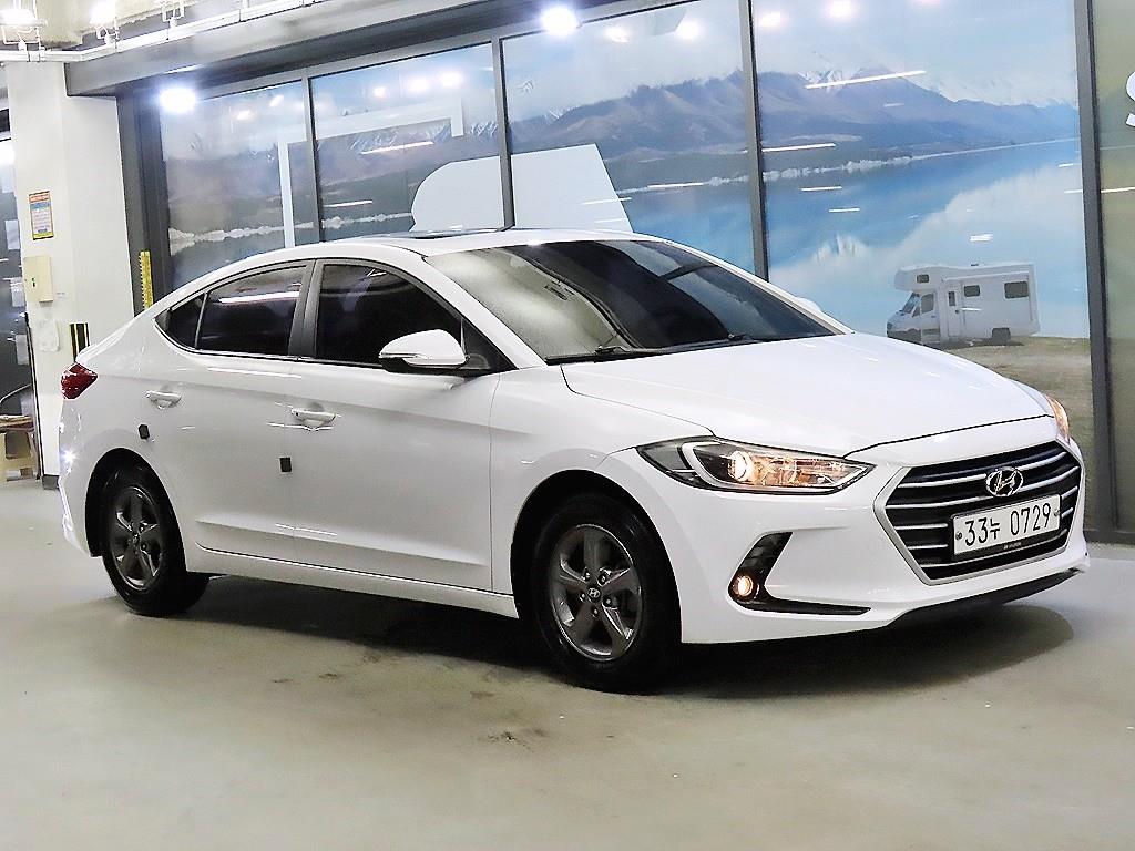 HYUNDAI Avante 2017 Blanco - Importación desde Corea - HF Imports Iquique - Foto 1