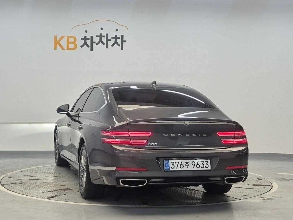 Genesis G80 - Vista 2