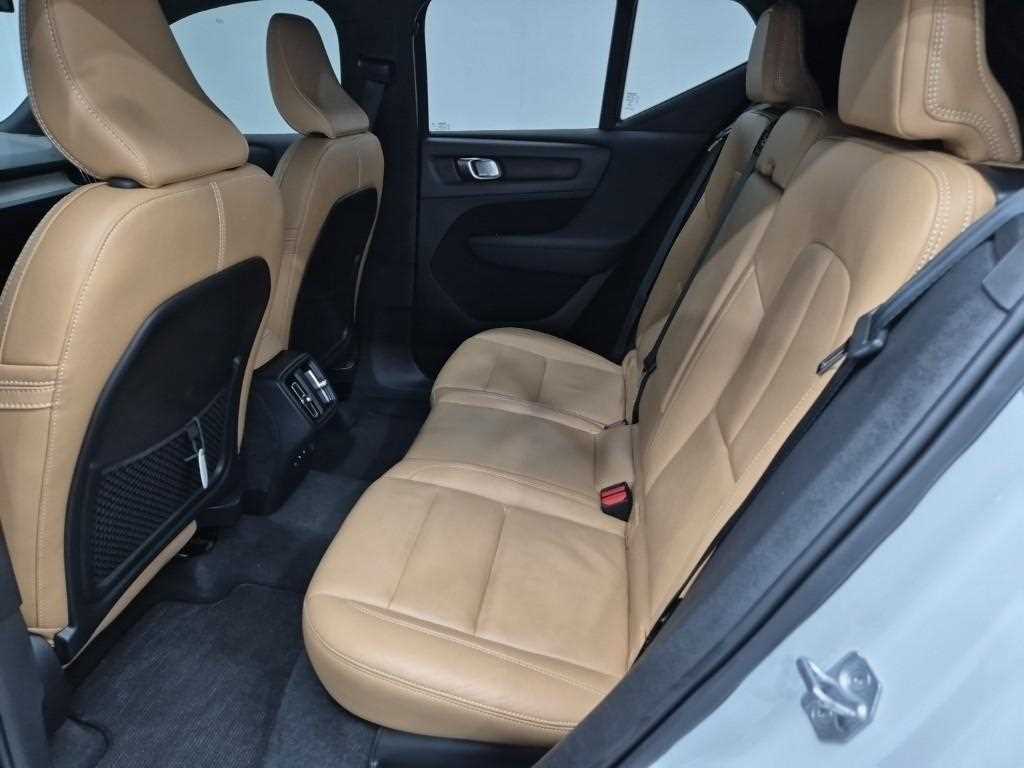 Volvo XC40 - Vista 11