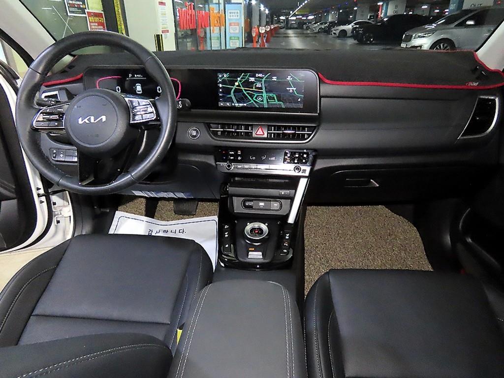 KIA Seltos - Vista 10