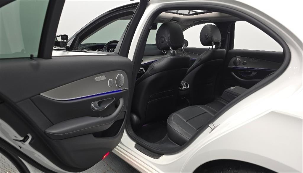 Mercedes Benz E class 2017 Blanco - Importación desde Corea - HF Imports Iquique - Foto 16