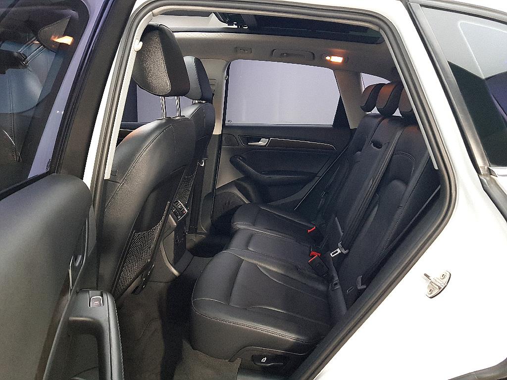 Audi Q5 - Vista 9