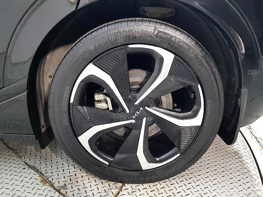 KIA EV6 2022 Negro - Importación desde Corea - HF Imports Iquique - Foto 20
