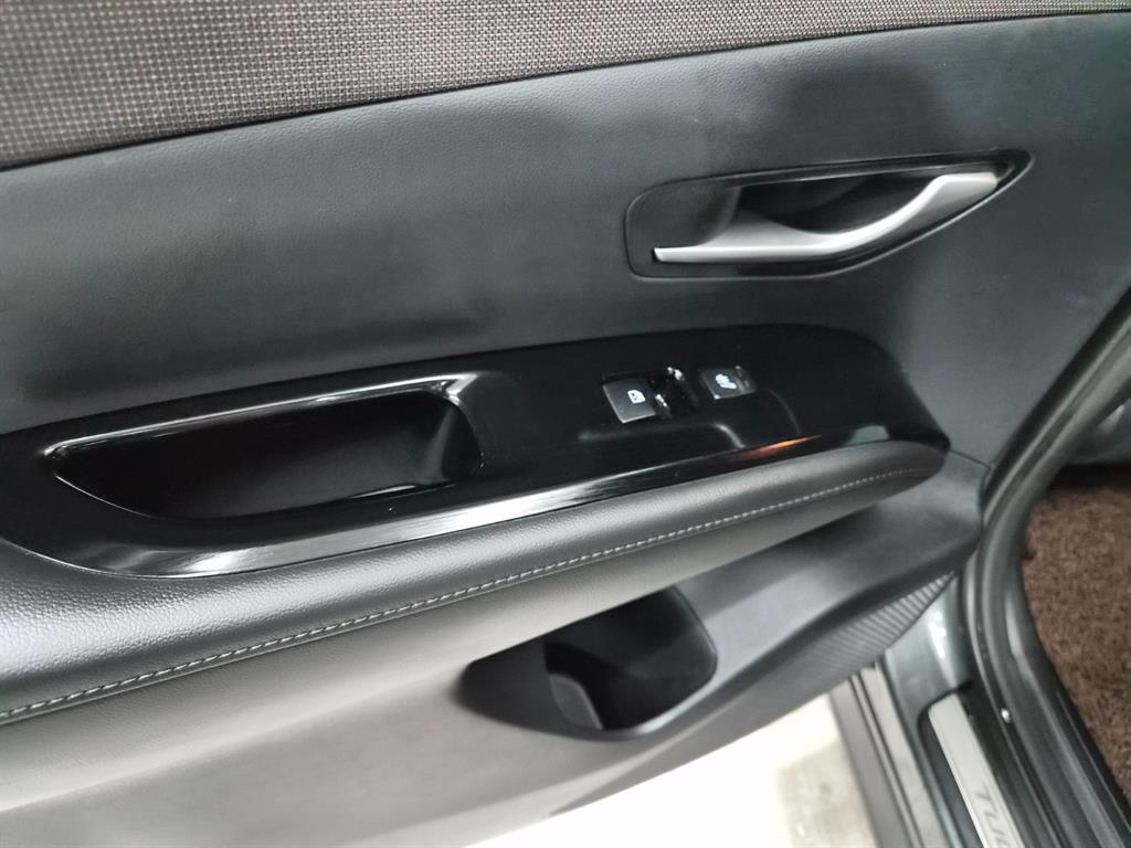 HYUNDAI Tucson - Vista 7