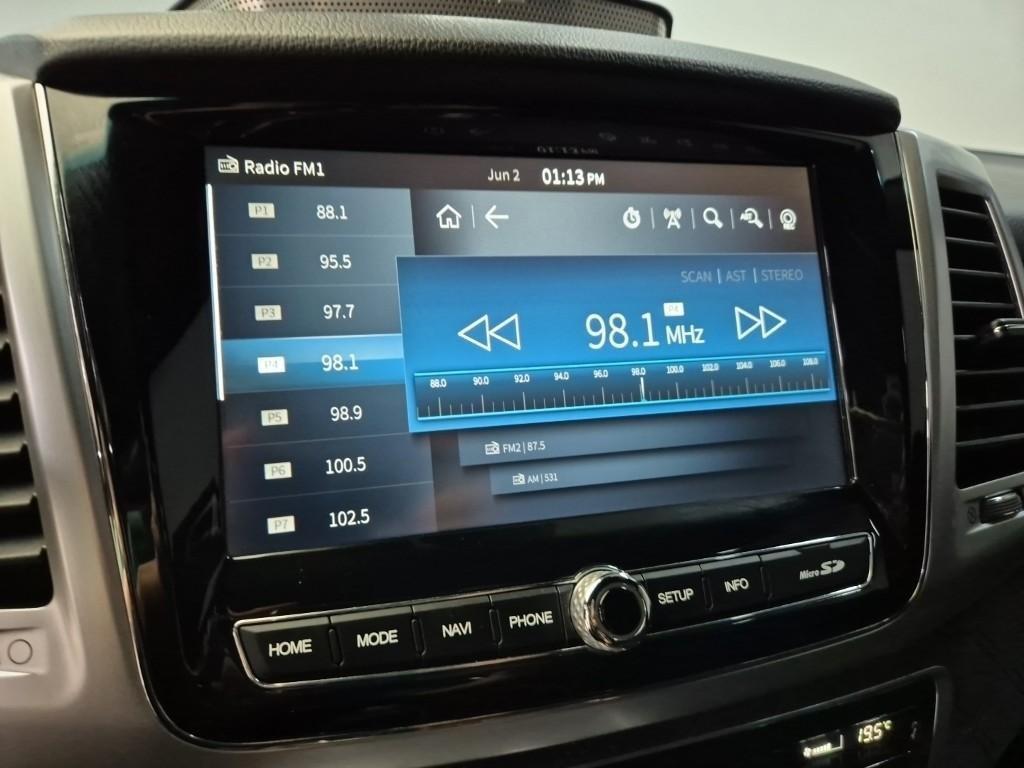 Ssangyong Rexton 2021 Negro - Importación desde Corea - HF Imports Iquique - Foto 15