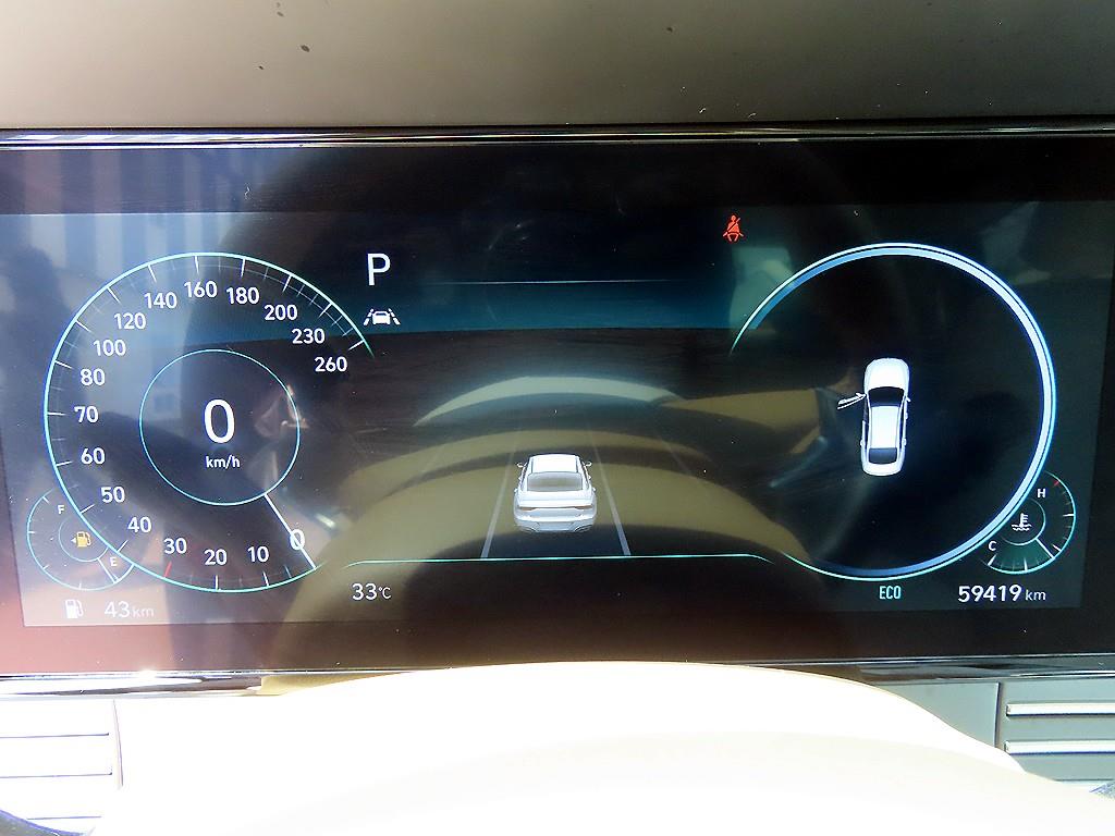 HYUNDAI Grandeur - Vista 9