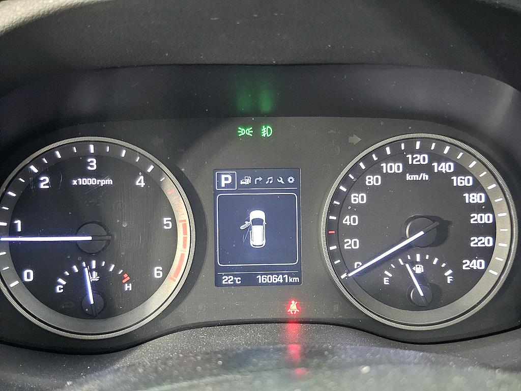 HYUNDAI Tucson - Vista 7