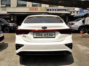 KIA K3 - Vista 6