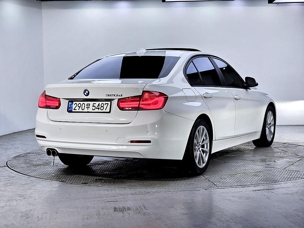 BMW 3 series - Vista 4