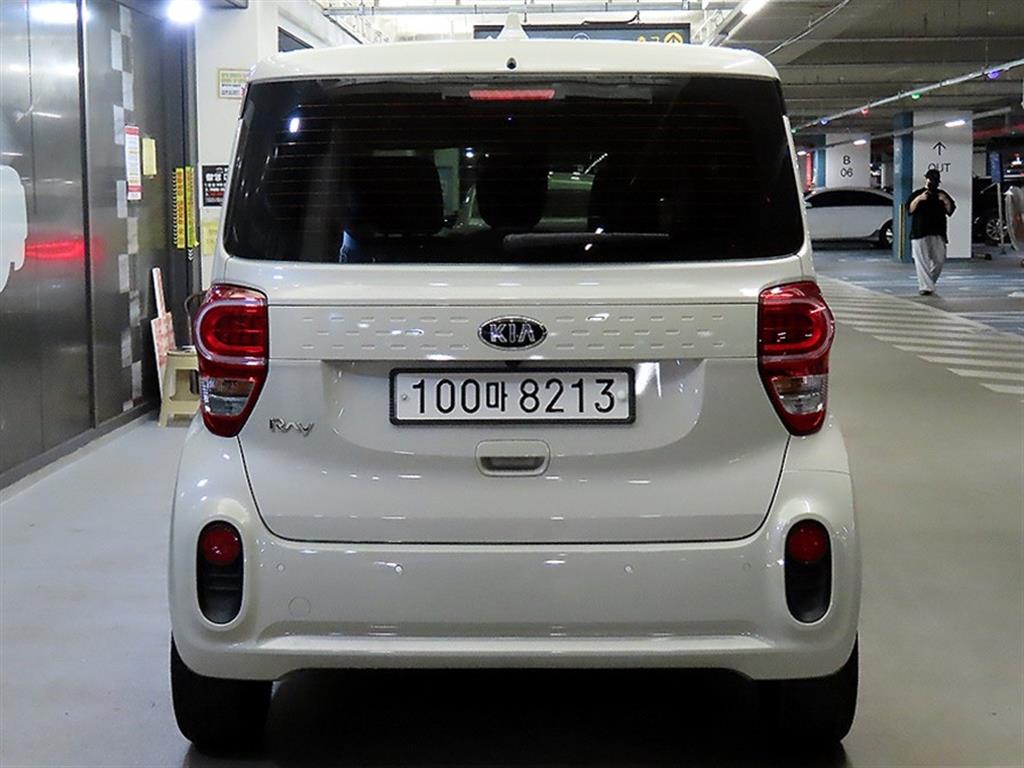 KIA Ray - Vista 5