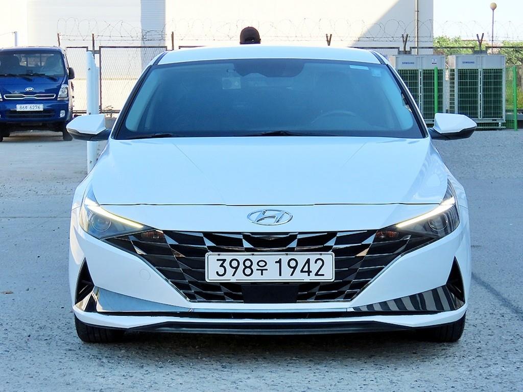 HYUNDAI Avante 2021 - Importación desde Corea - HF Imports Iquique - Foto 1