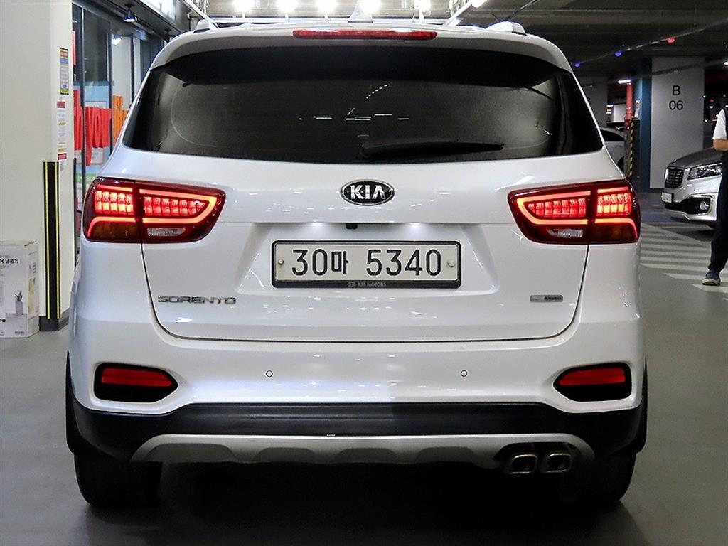 KIA Sorento - Vista 5
