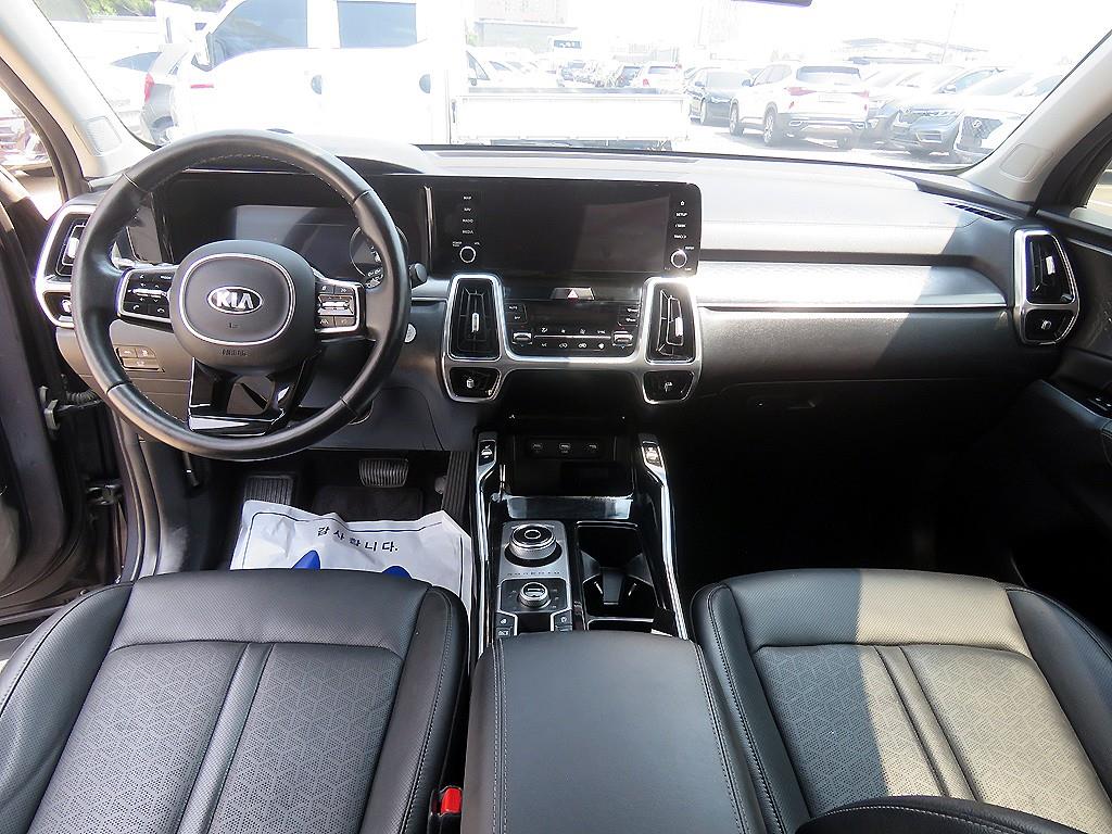 KIA Sorento - Vista 9