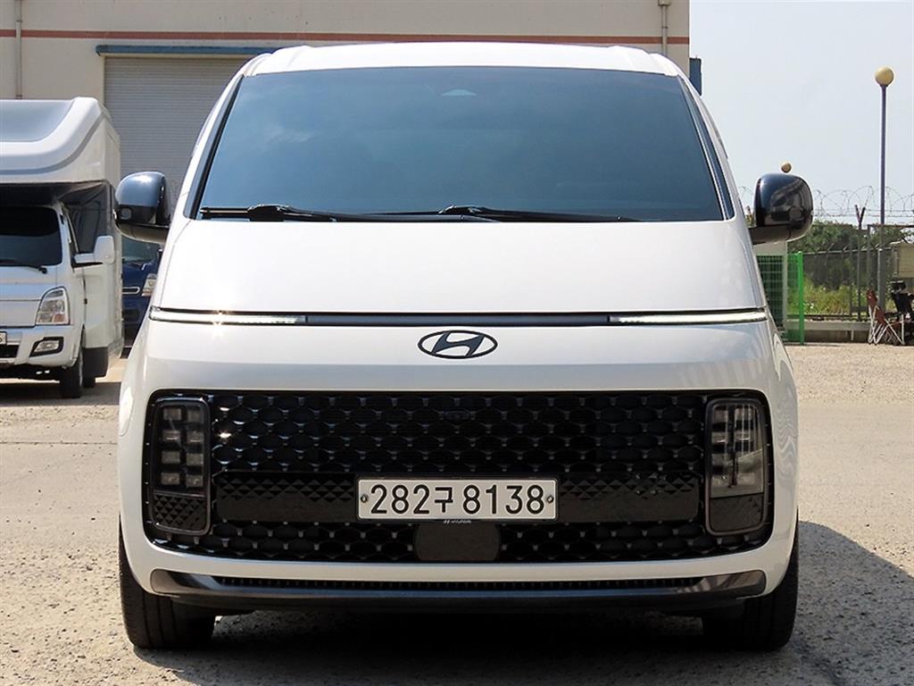 HYUNDAI Staria 2025 Blanco - Importación desde Corea - HF Imports Iquique - Foto 1