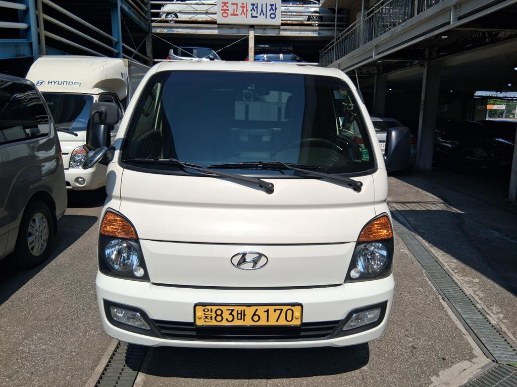 Small Truck Top_Powergate 2019 Blanco - Importación desde Corea - HF Imports Iquique - Foto 1
