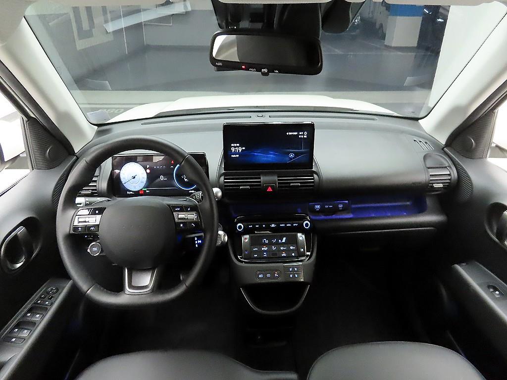 HYUNDAI Casper - Vista 8