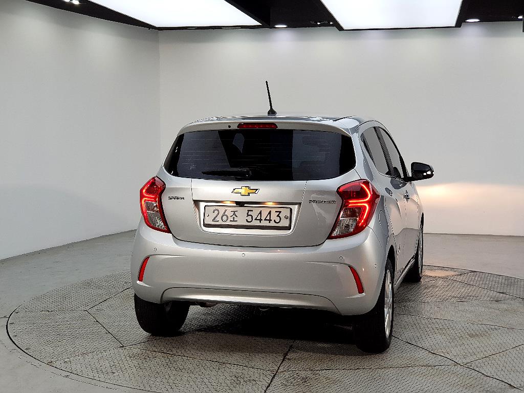 Chevrolet Spark - Vista 3