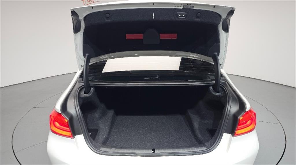 BMW 5 Series 2018 Blanco - Importación desde Corea - HF Imports Iquique - Foto 18
