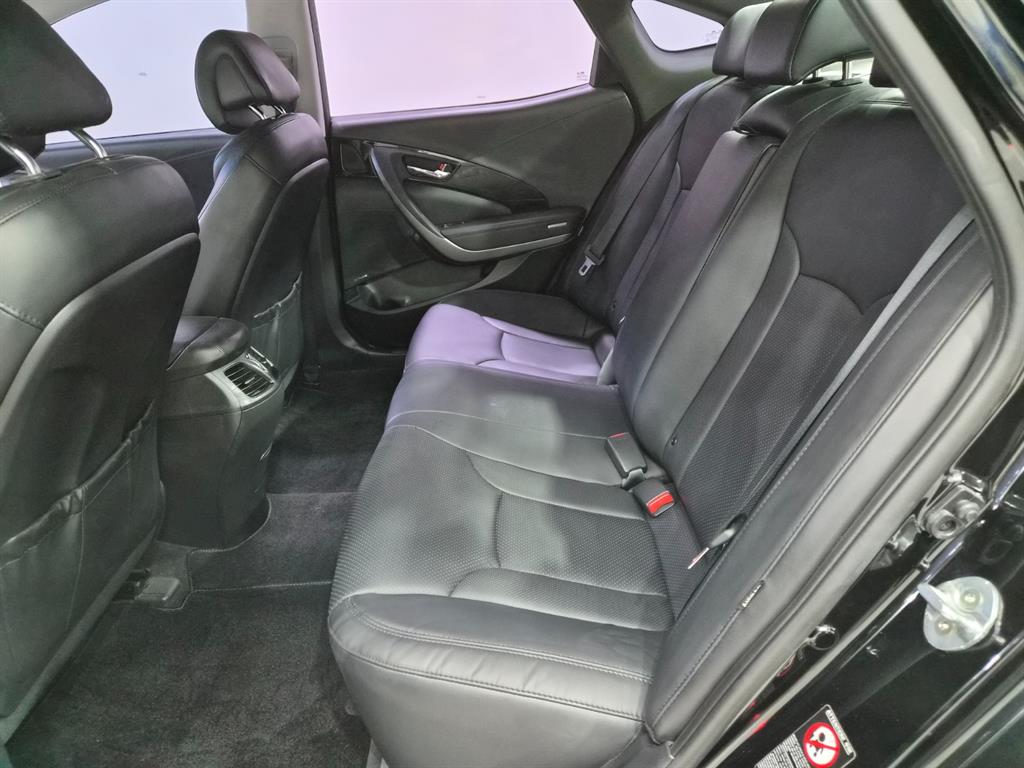 HYUNDAI Grandeur - Vista 5
