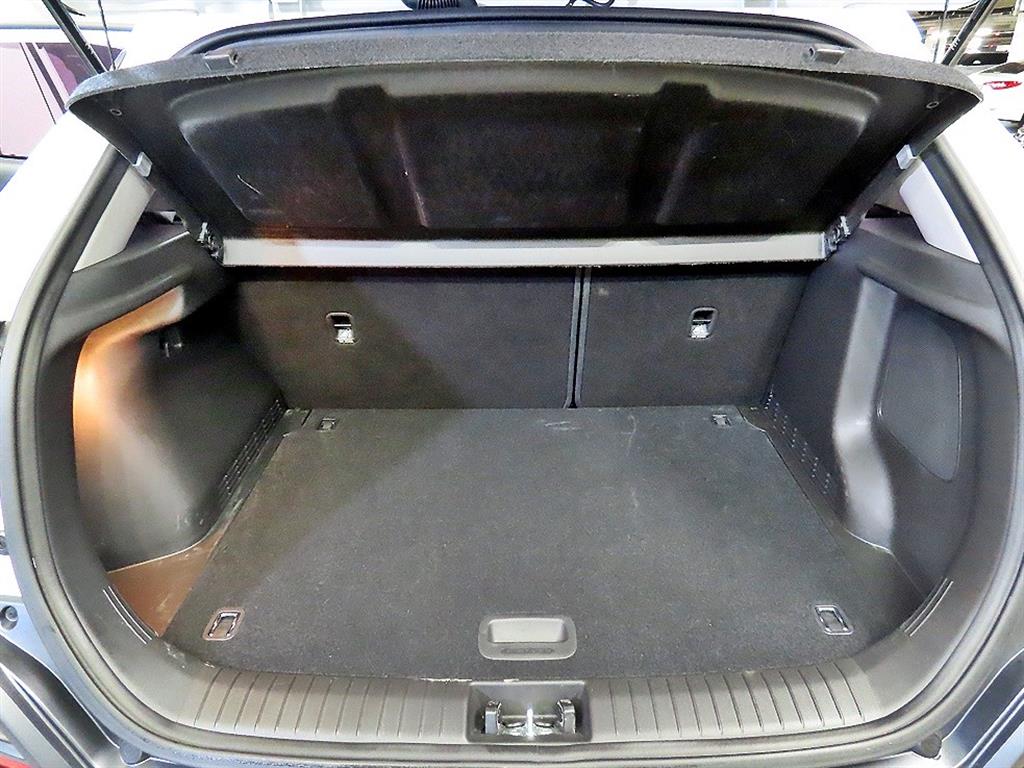 HYUNDAI Kona 2018 Blanco - Importación desde Corea - HF Imports Iquique - Foto 18
