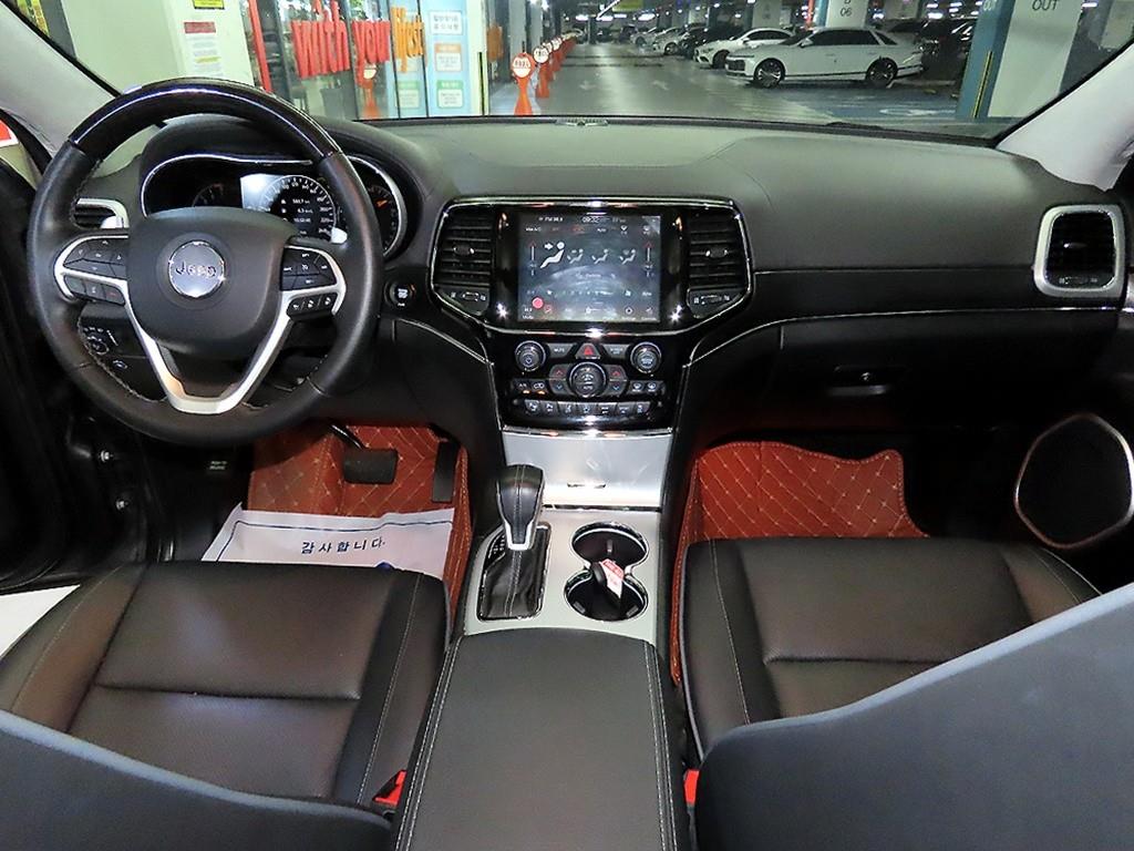 Jeep Cherokee - Vista 9