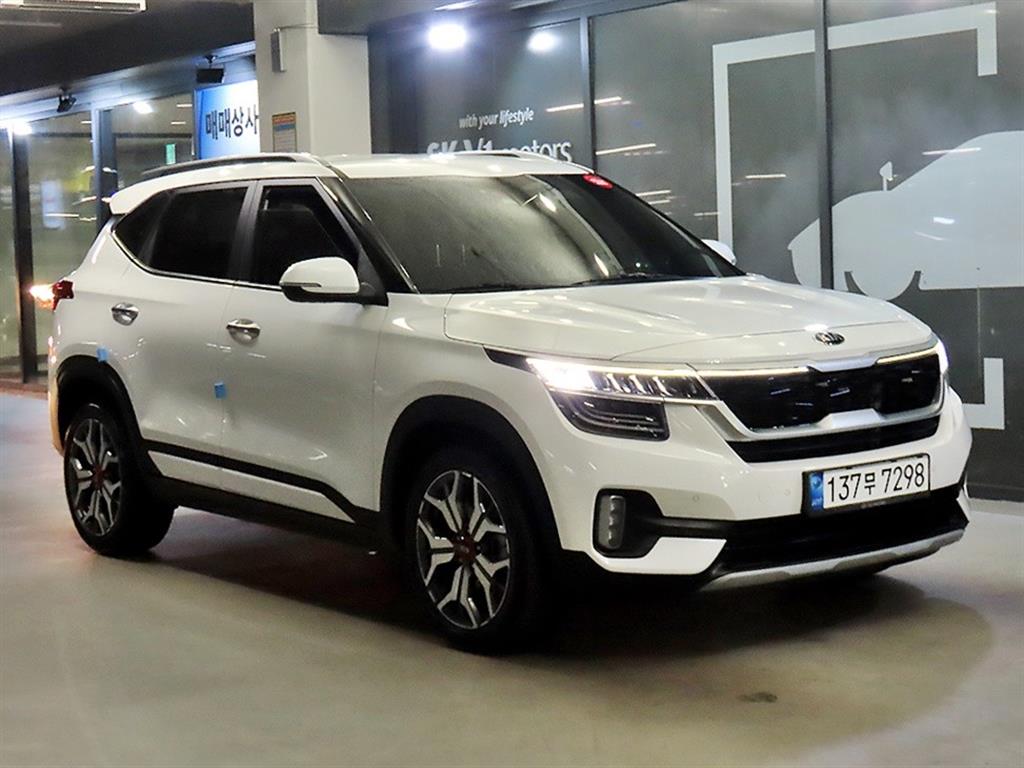 KIA Seltos 2022 Blanco - Importación desde Corea - HF Imports Iquique - Foto 1